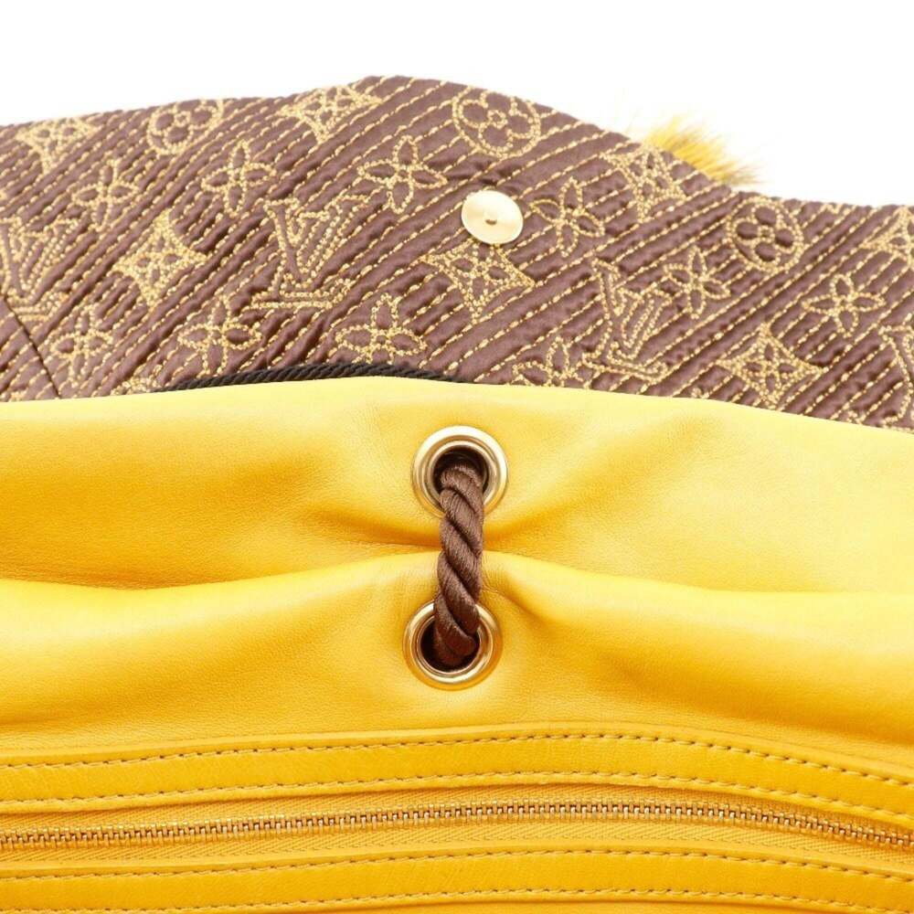 LOUIS VUITTON Brown Monogram Clutch Bag - Picture 14 of 16